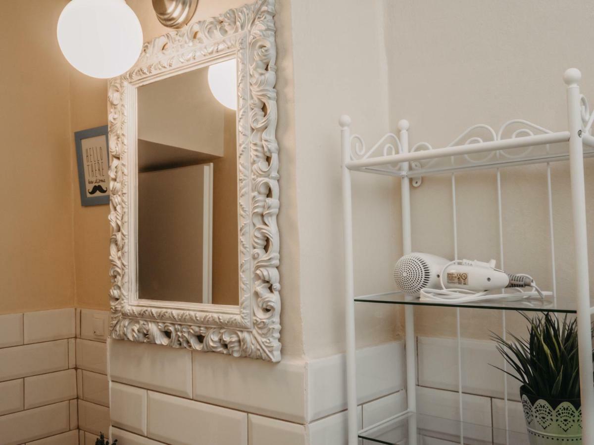 Business And Travel Central Apartment Timisoara Ngoại thất bức ảnh